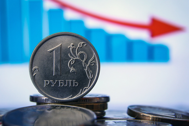 Почему рубль дешевеет при дорожающей нефти