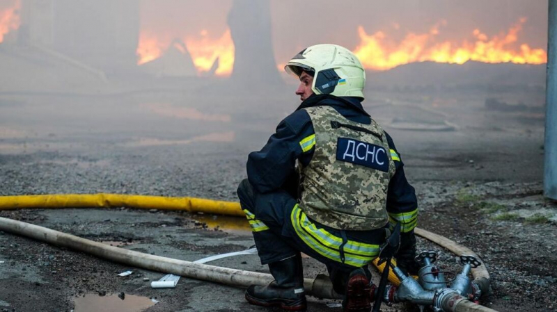 Украинские СМИ сообщили о взрывах в Херсоне