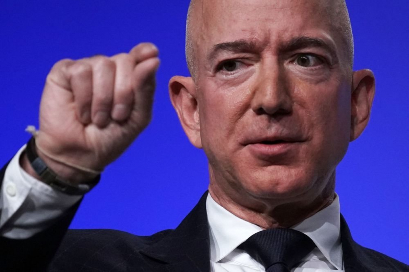 Богатейший человек мира Джефф Безос оставит пост главы Amazon