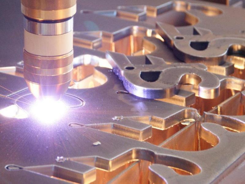 Лазерная резка и гибка металла: современные технологии в металлообработке